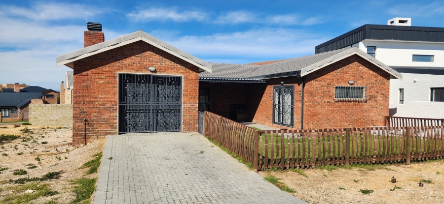 3 Bedroom Property for Sale in Oceanview Heights Western Cape